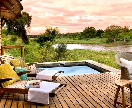 web-aventuraafrica-destinos-sudafrica-alojamientos-lion-sands-narina-lodge2.jpg
