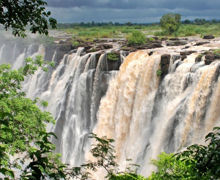 hoteles-en-las-cataratas-victoria_960x640_crop_80.jpg
